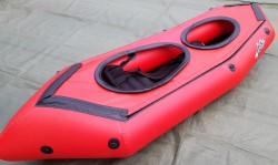 Neris BigFun EXP packraft - spray deck with loading hatch