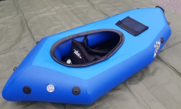 Neris JustFun Expedition pack raft